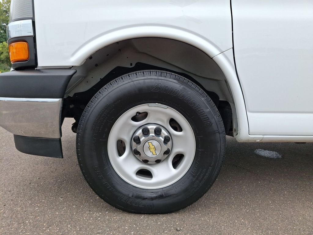 Used 2025 Chevrolet Express 3500 Van