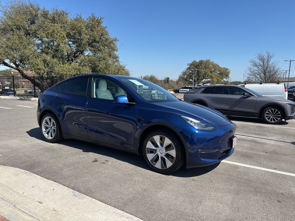 Used Car 2021 Tesla Model Y  Long Range For Sale Under $30,000 In Austin, Texas