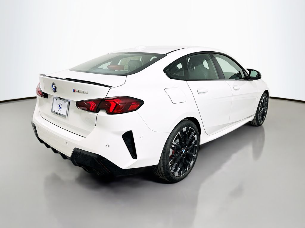 Thumbnail: 2026 BMW 2 Series - 5