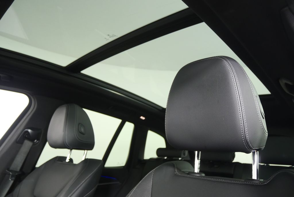 Thumbnail: 2024 BMW X3 - 11