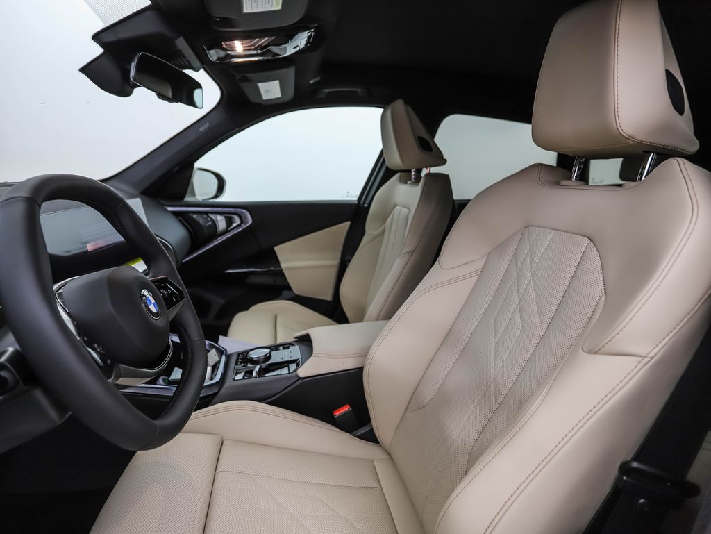 Thumbnail: 2026 BMW X3 - 11