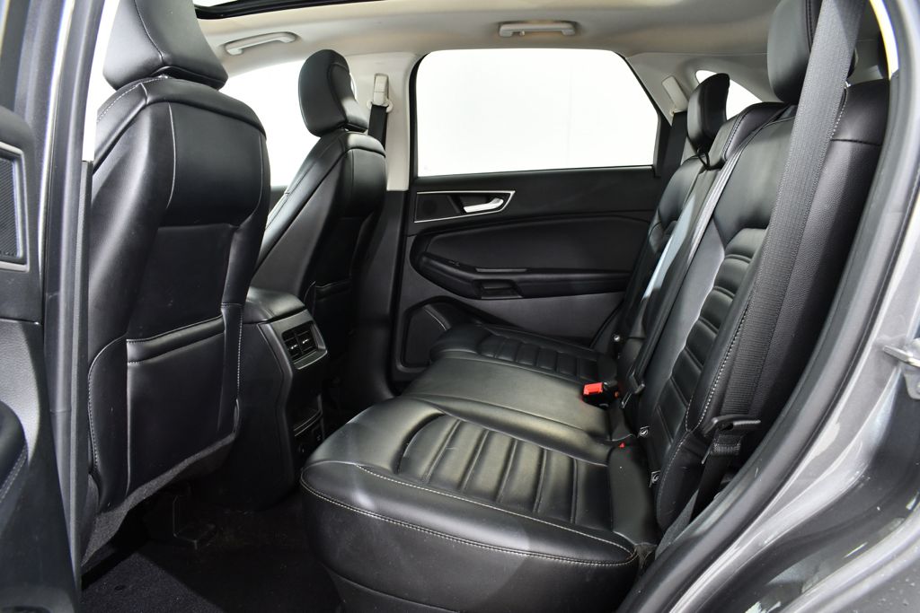 Used 2022 Gray Ford SEL image 16