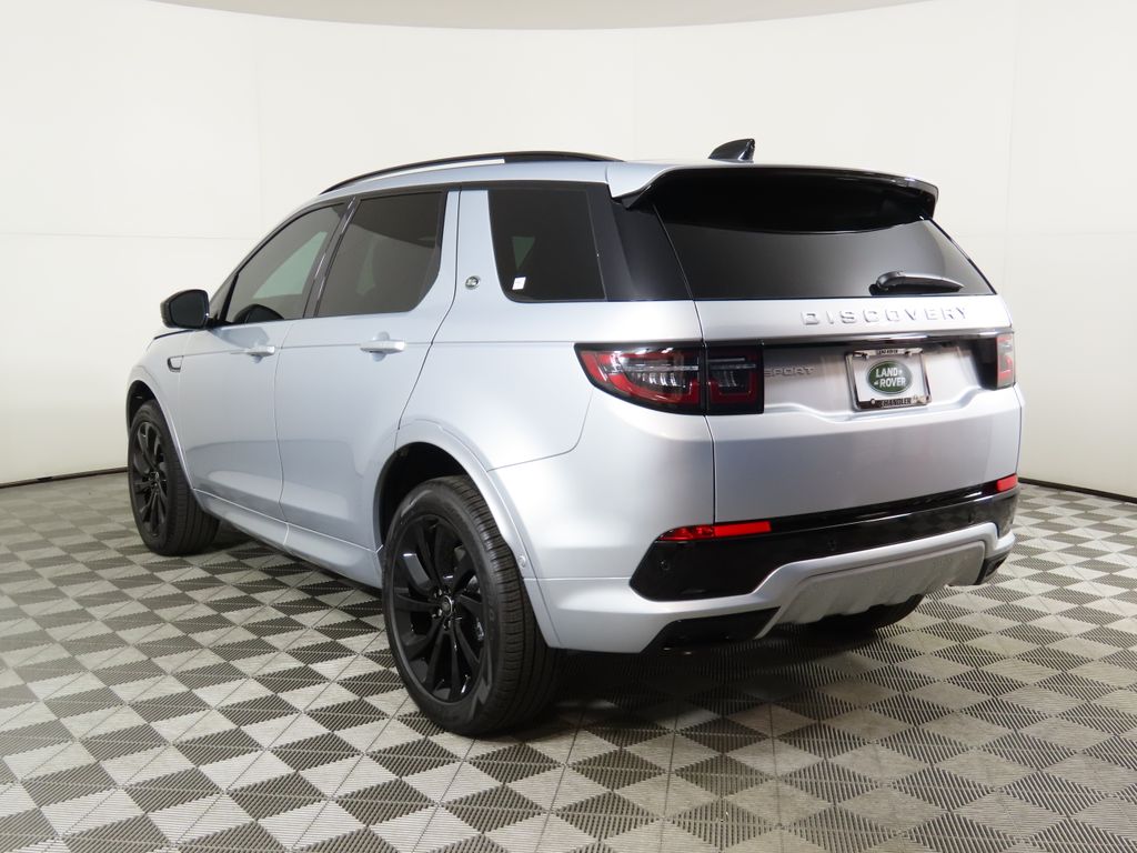 Thumbnail: 2024 Land Rover Discovery Sport - 7