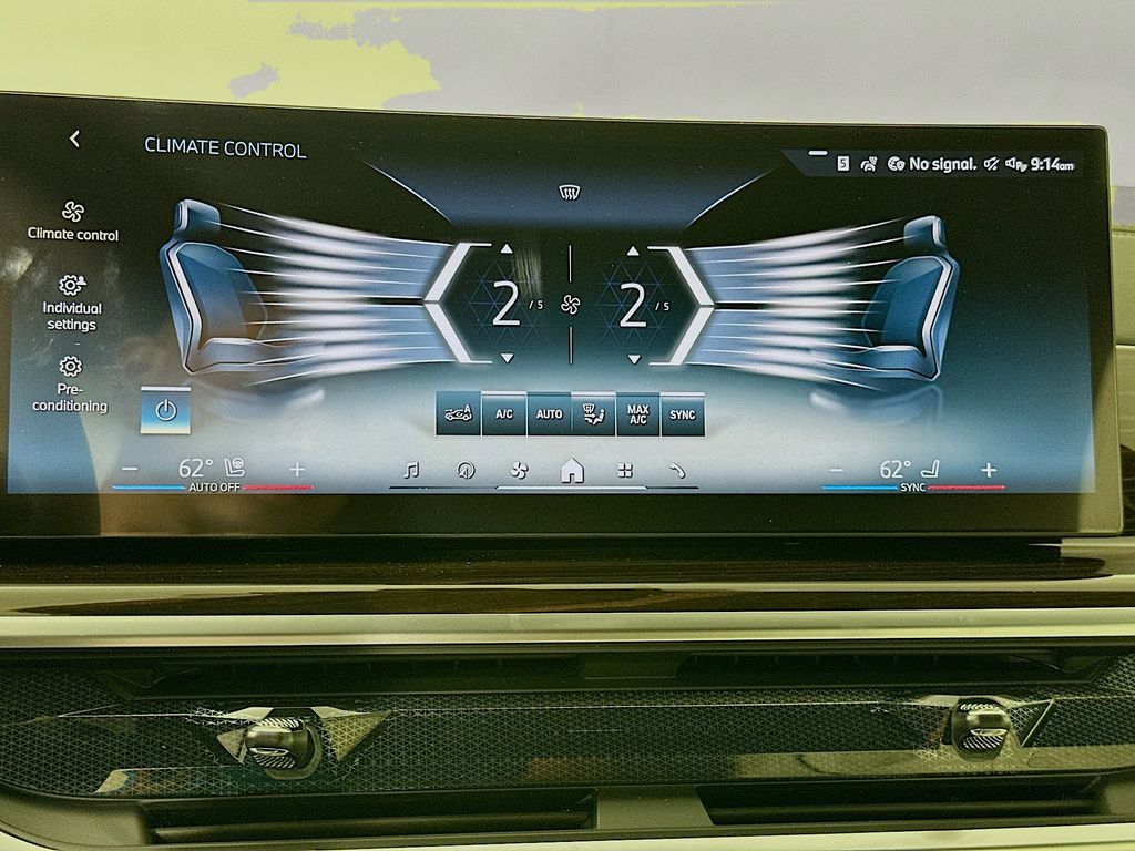 Thumbnail: 2026 BMW X5 - 14