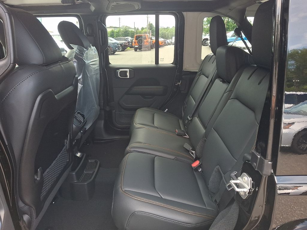New 2026 Jeep Wrangler SUV