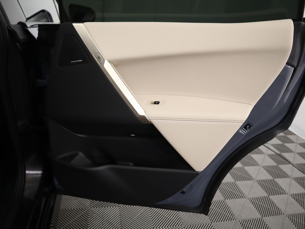 Thumbnail: 2025 BMW iX - 28