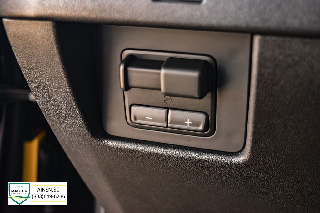 2026 Chevrolet Colorado Work Truck - Photo 13