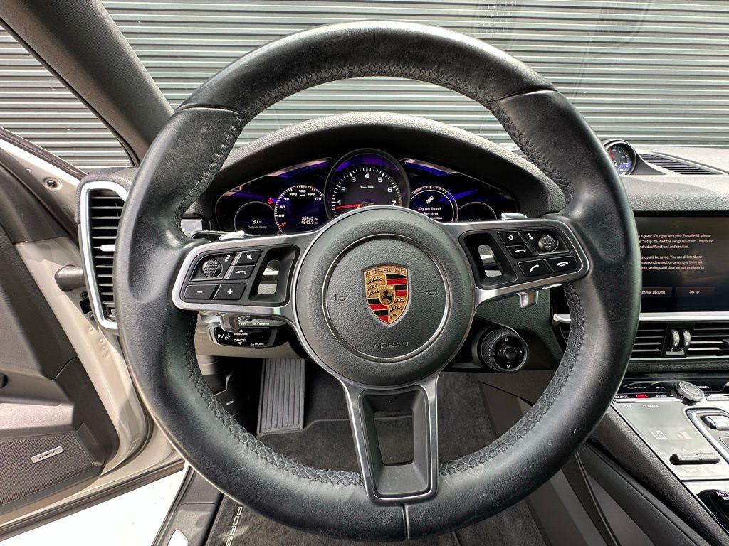 2022 Porsche   18