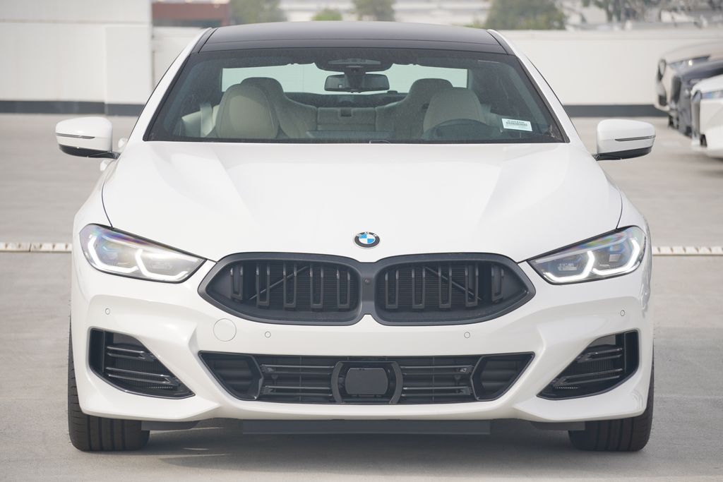 Thumbnail: 2026 BMW 8 Series - 2