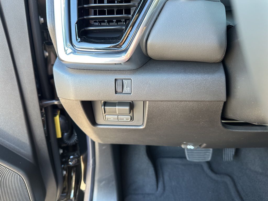 New 2026 Black GMC Elevation image 28