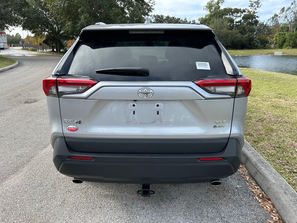 Thumbnail: 2025 Toyota RAV4 - 4