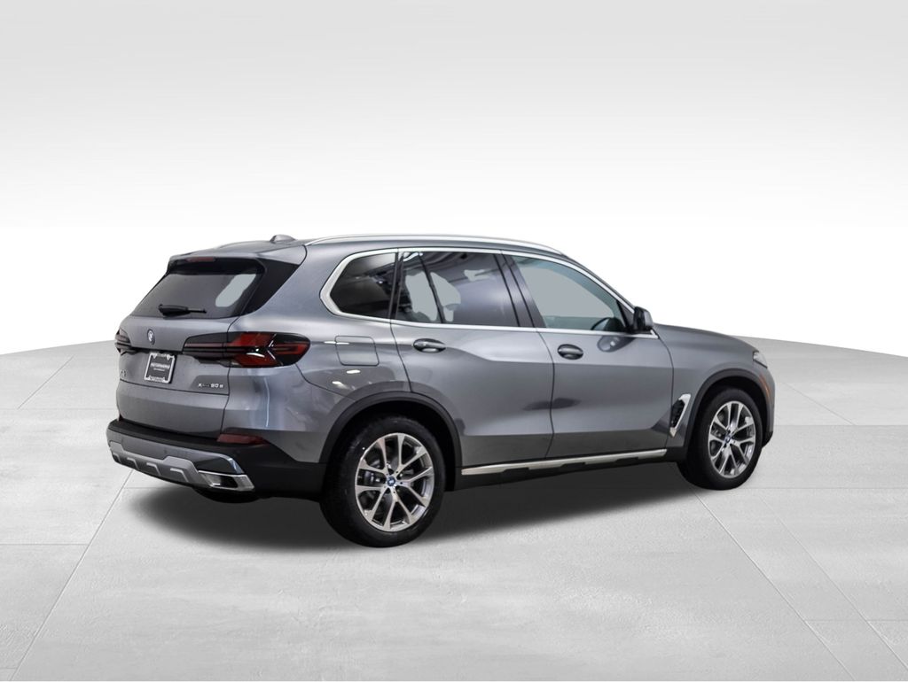 2025 BMW X5 xDrive50e 5