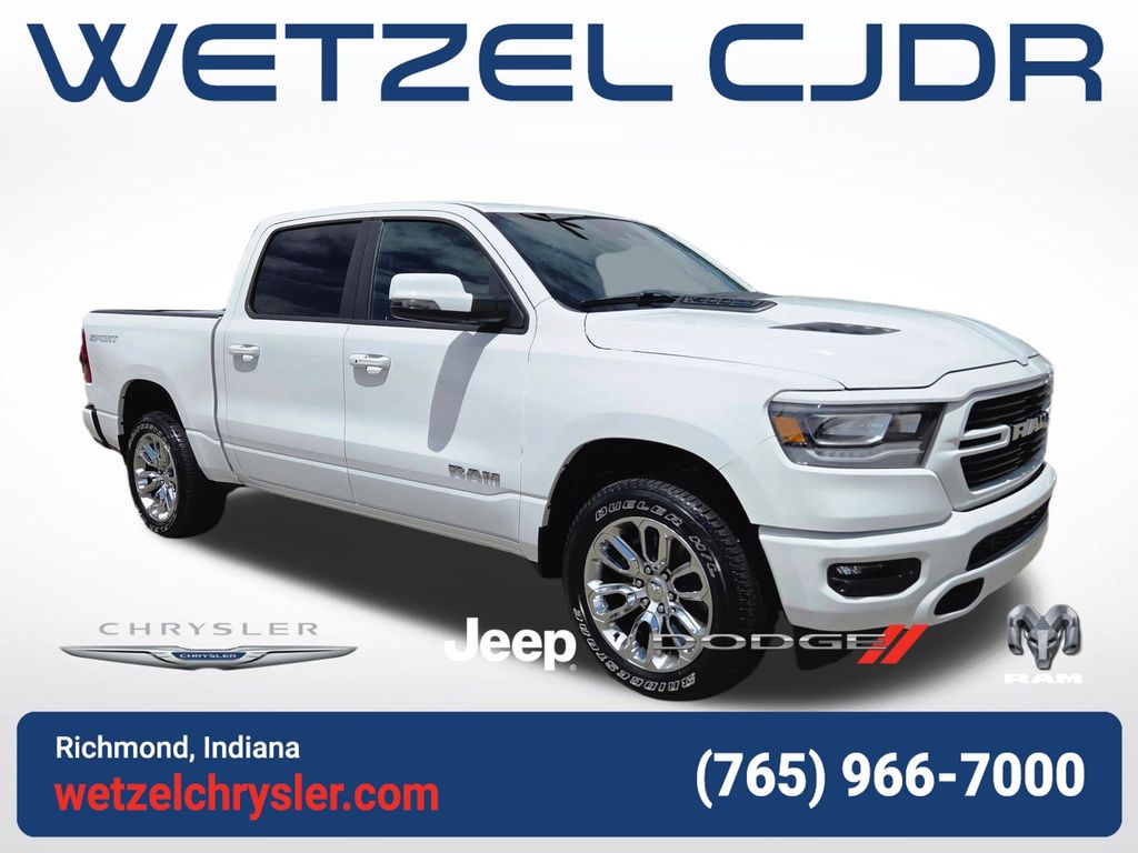 Bright White Clearcoat 2023 RAM 1500 Laramie Crew Cab 4WD Pickup Truck Four-Wheel Drive 8-Speed Automatic
