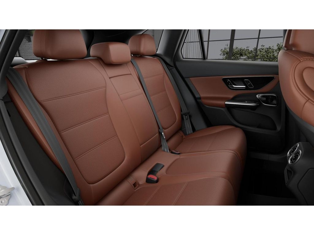 Thumbnail: 2026 Mercedes-Benz GLC - 5