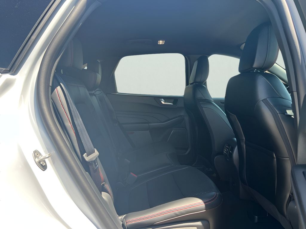 2025 Ford Escape Hybrid