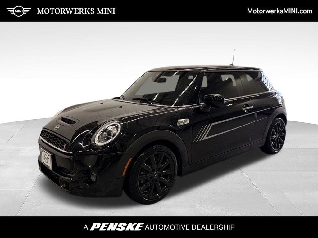 Midnight Black Metallic 2021 MINI Cooper Hatchback 7-Speed Automatic