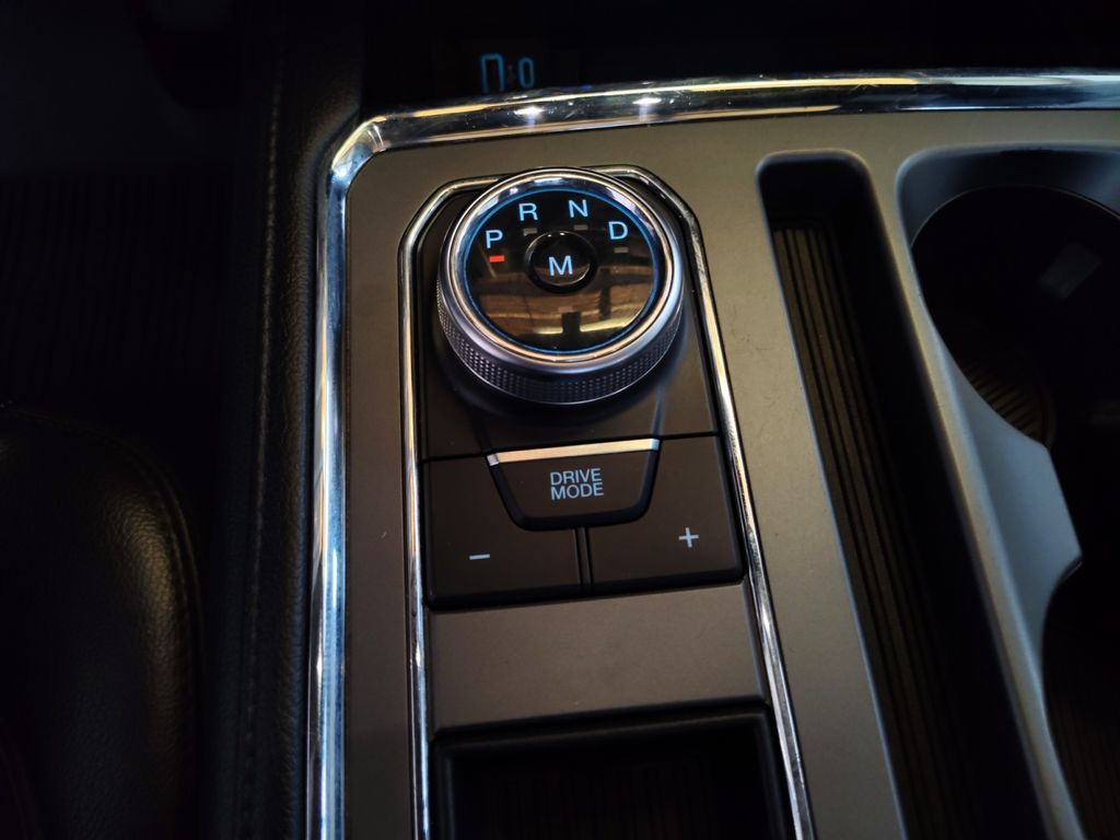 Used Car 2020 Ford Expedition Max  Xlt For Sale Under $30,000 In Austin, Texas