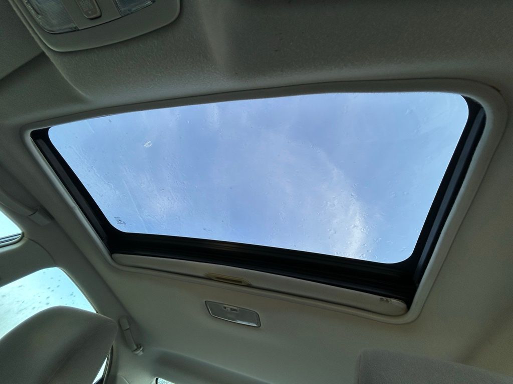 Thumbnail: 2005 Toyota Camry - 26