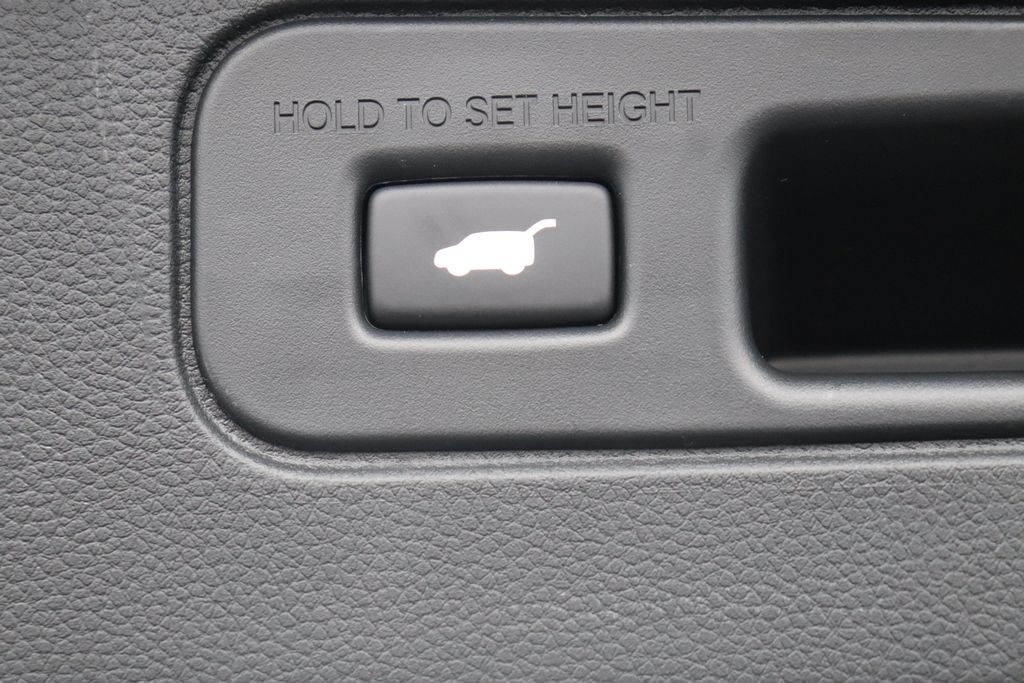 Thumbnail: 2025 Honda Pilot - 15