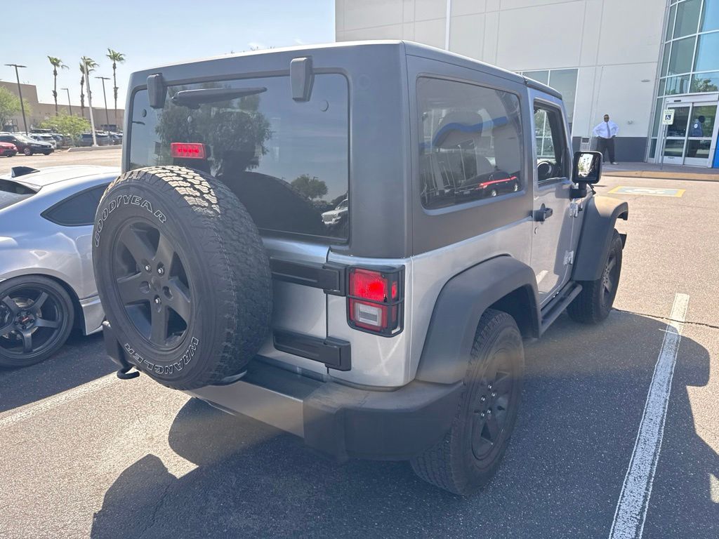 Thumbnail: 2016 Jeep Wrangler - 4