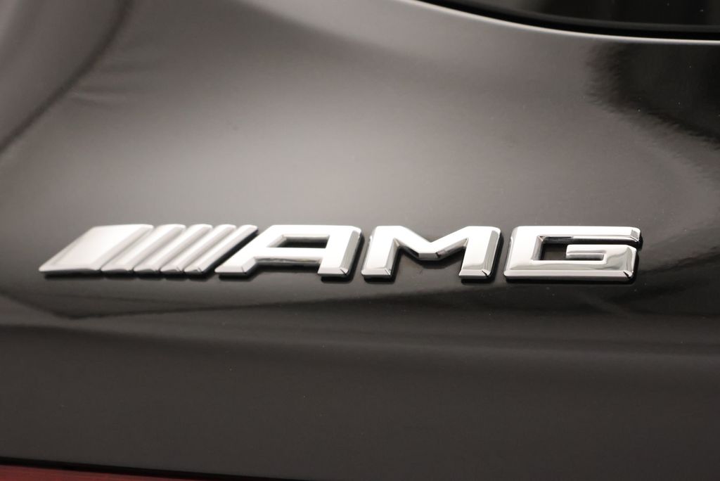 Thumbnail: 2021 Mercedes-Benz GLC - 9