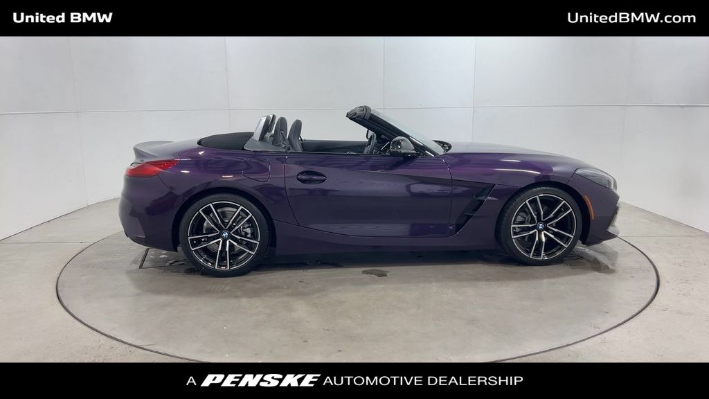 2024 BMW Z4 sDrive30i 9