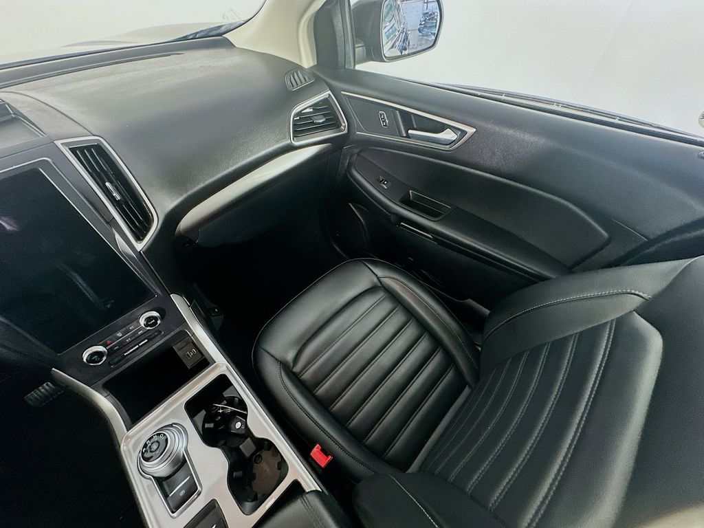 FordEdge11