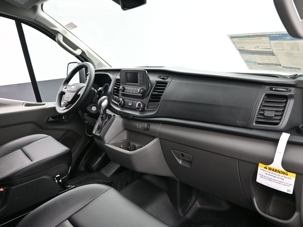 2025 Ford Transit 350