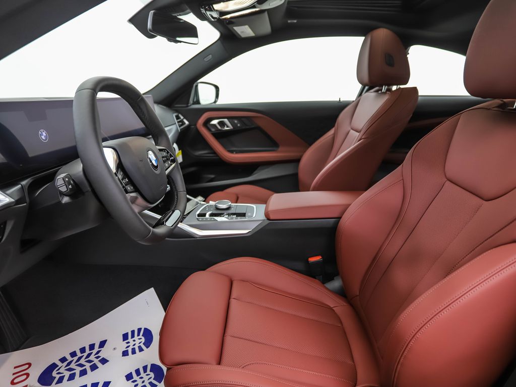 Thumbnail: 2025 BMW 2 Series - 11