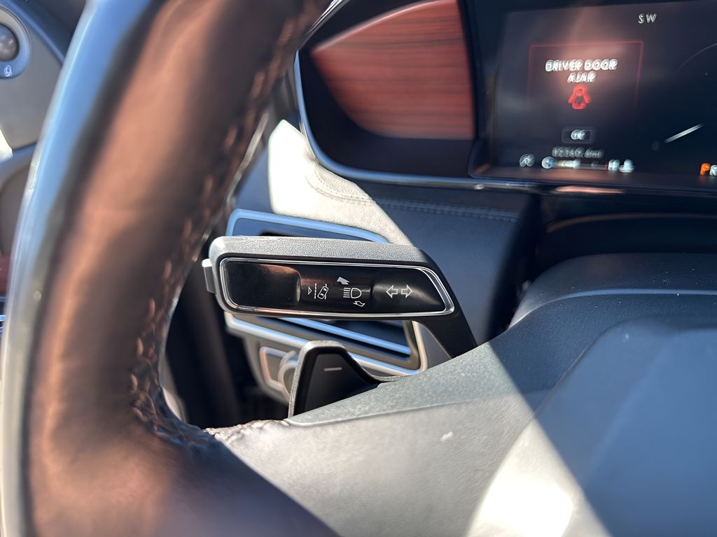 Used Car 2021 Lincoln Navigator  Reserve For Sale Under $50,000 In Austin, Texas