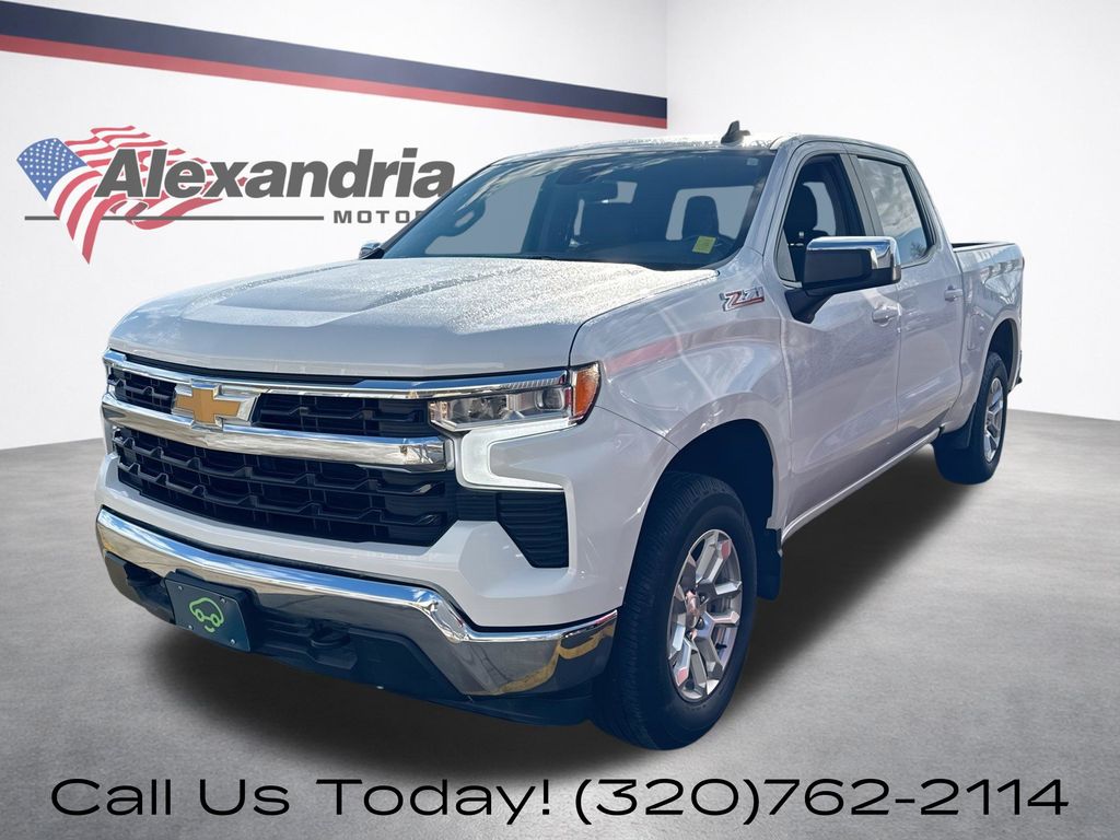 2024 Chevrolet Silverado 1500 LT Crew Cab 4WD