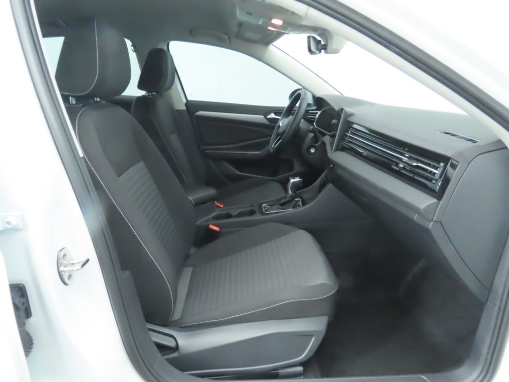 Thumbnail: 2025 Volkswagen Jetta - 20