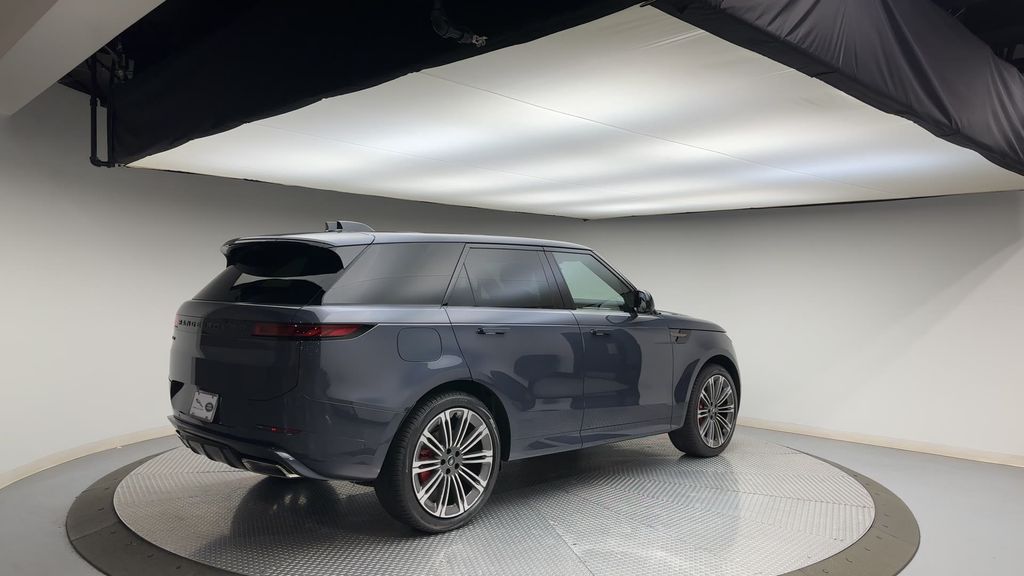 Thumbnail: 2024 Land Rover Range Rover Sport - 8