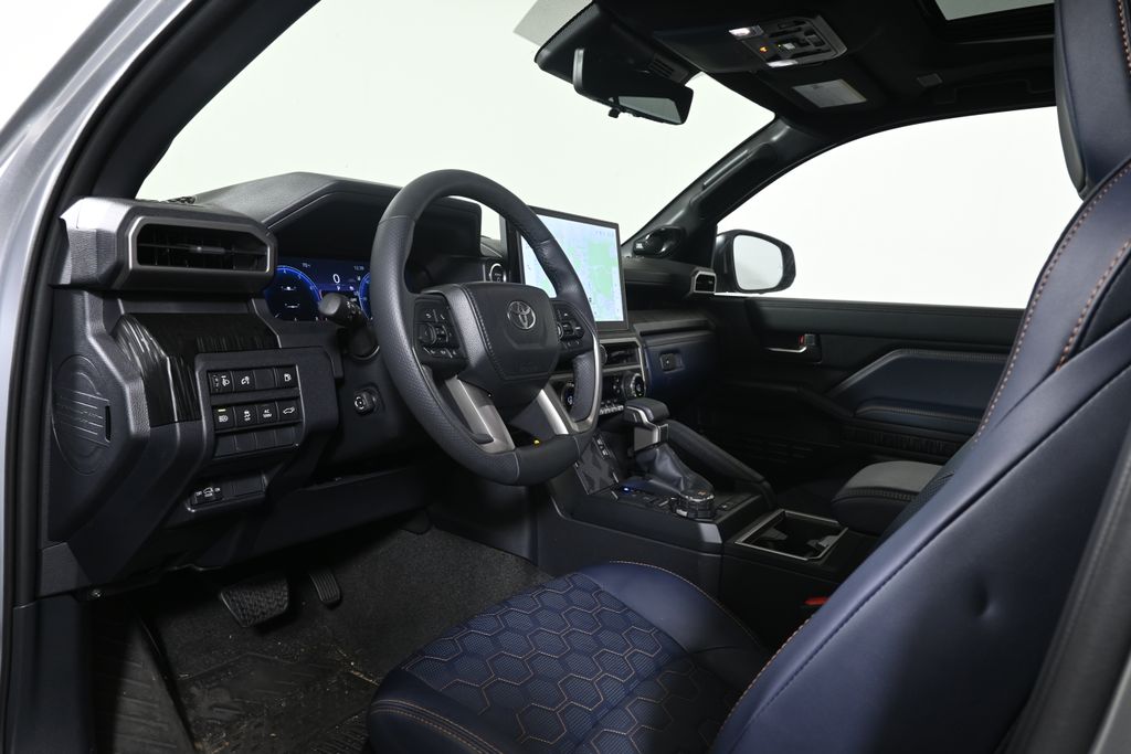 Thumbnail: 2025 Toyota 4Runner - 4