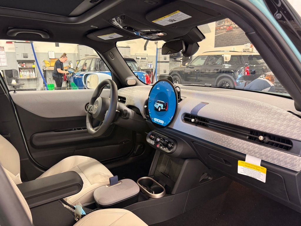 Thumbnail: 2026 MINI Cooper - 28