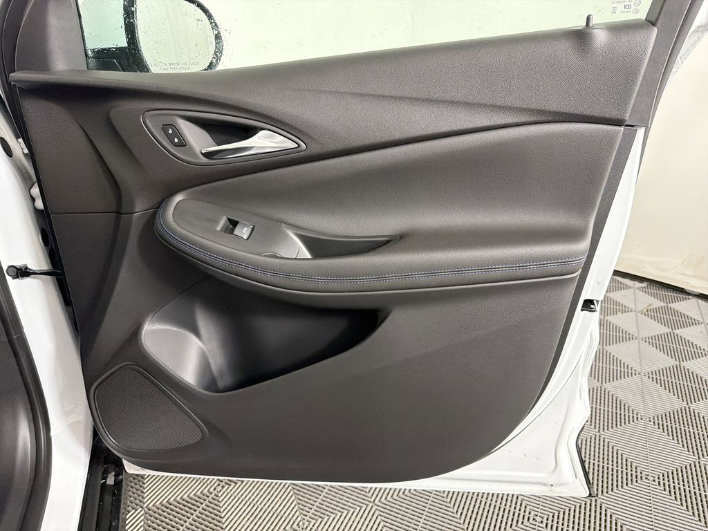 new 2026 Buick Encore GX car, priced at $26,185