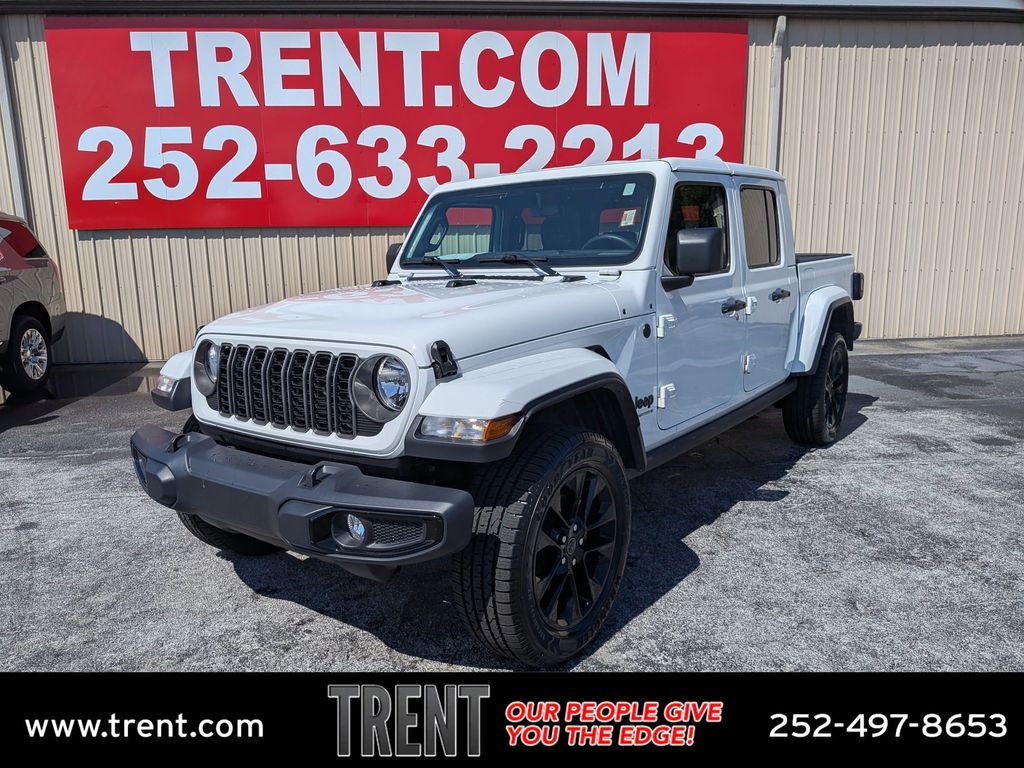  2025 Jeep Gladiator NightHawk Crew Cab 4WD   