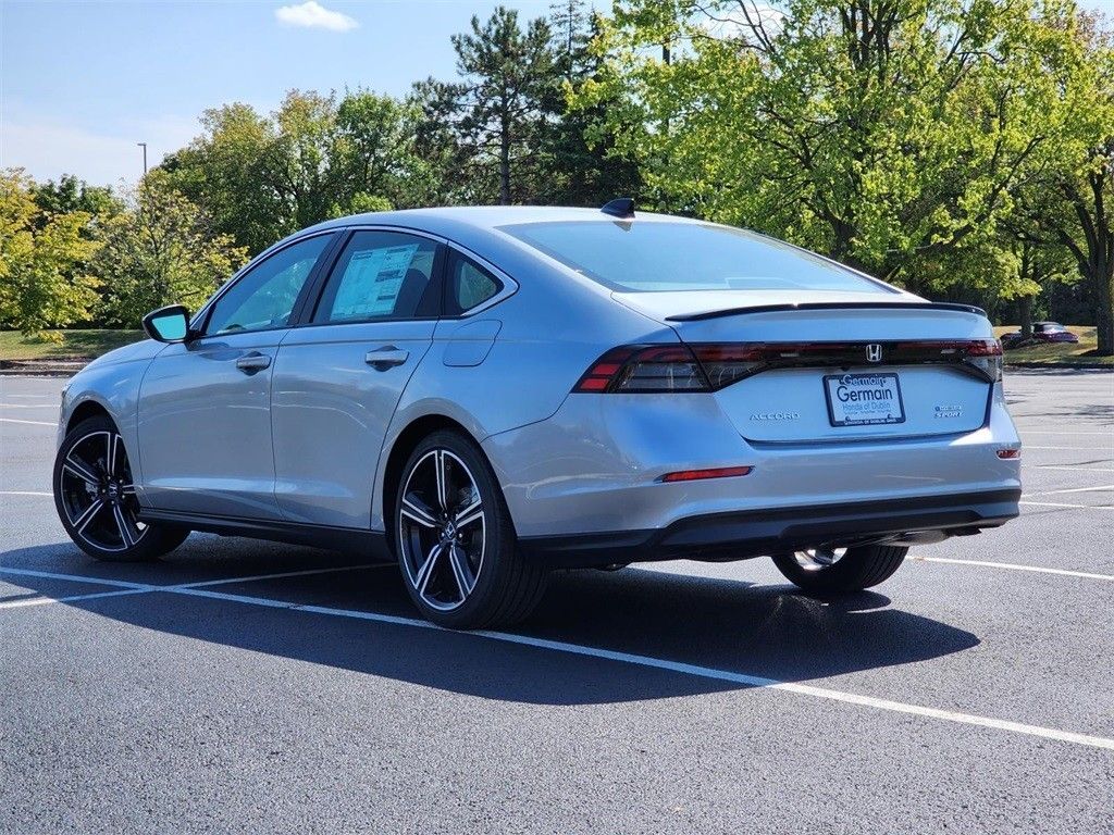 Certified Used 2024  Honda Sport image 12
