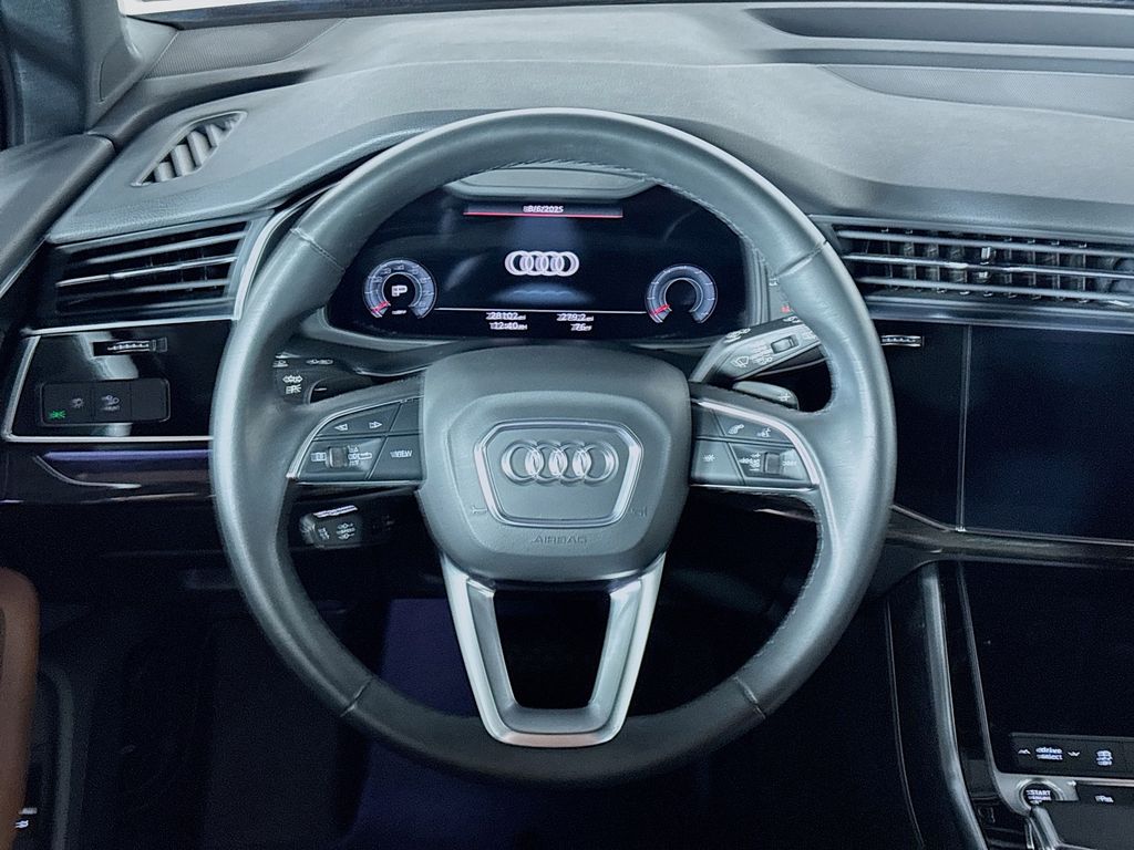 2022 Audi Q7 55 Premium Plus