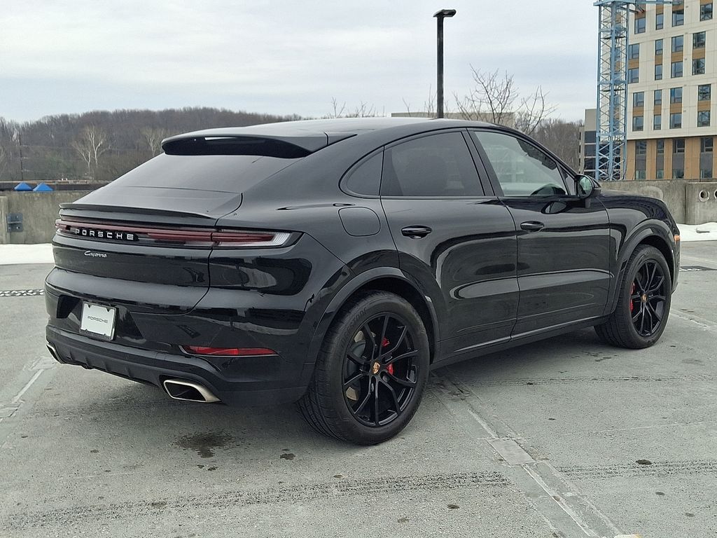 Thumbnail: 2025 Porsche  - 8