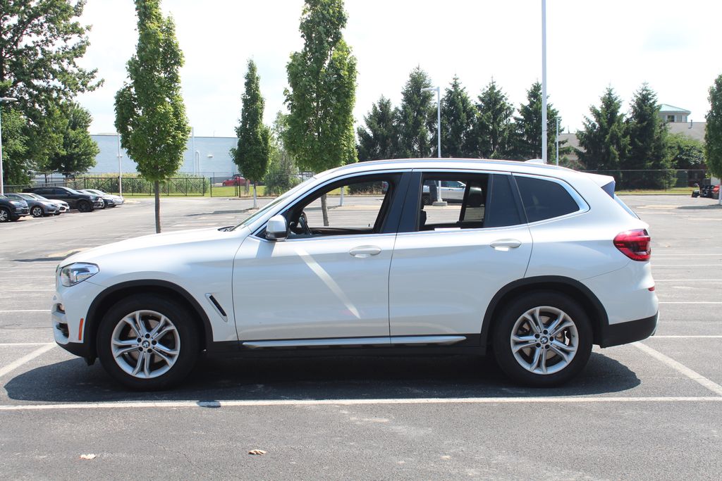 Thumbnail: 2021 BMW X3 - 3