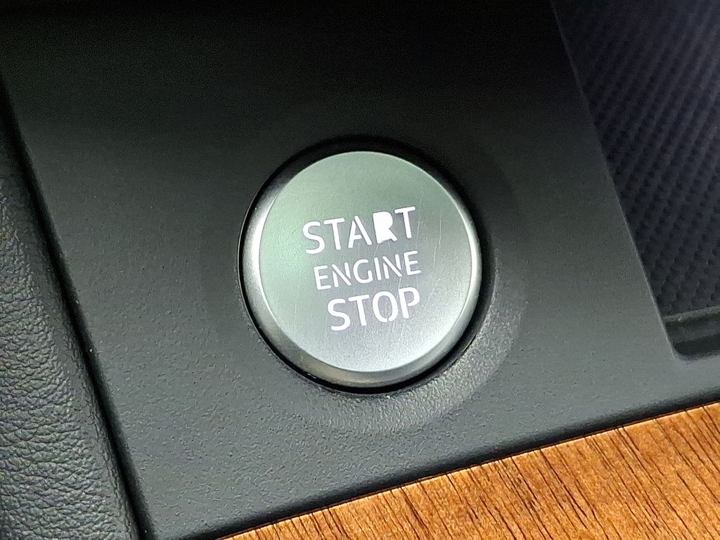 Thumbnail: 2023 Audi Q5 - 25