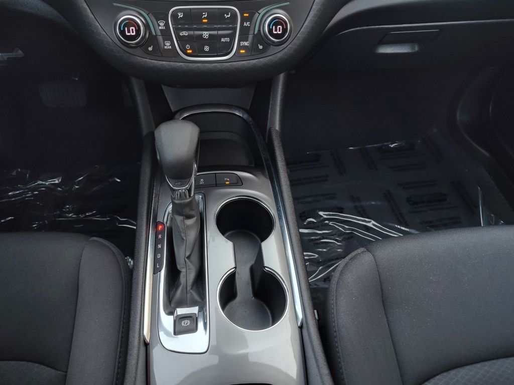 Used Car 2024 Chevrolet Malibu  Lt For Sale Under $20,000 In Austin, Texas