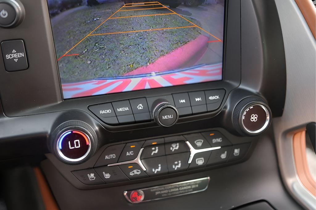 Used 2015 Red Chevrolet Stingray Z51 image 21