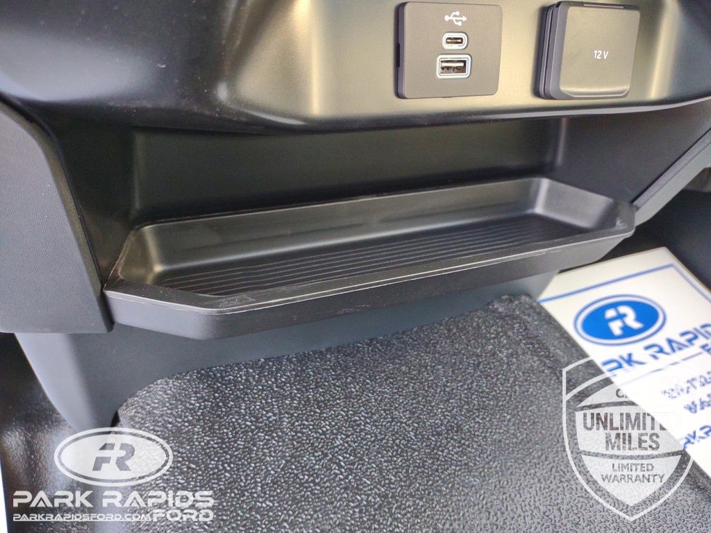 2025 Ford F-250SD XLT photo