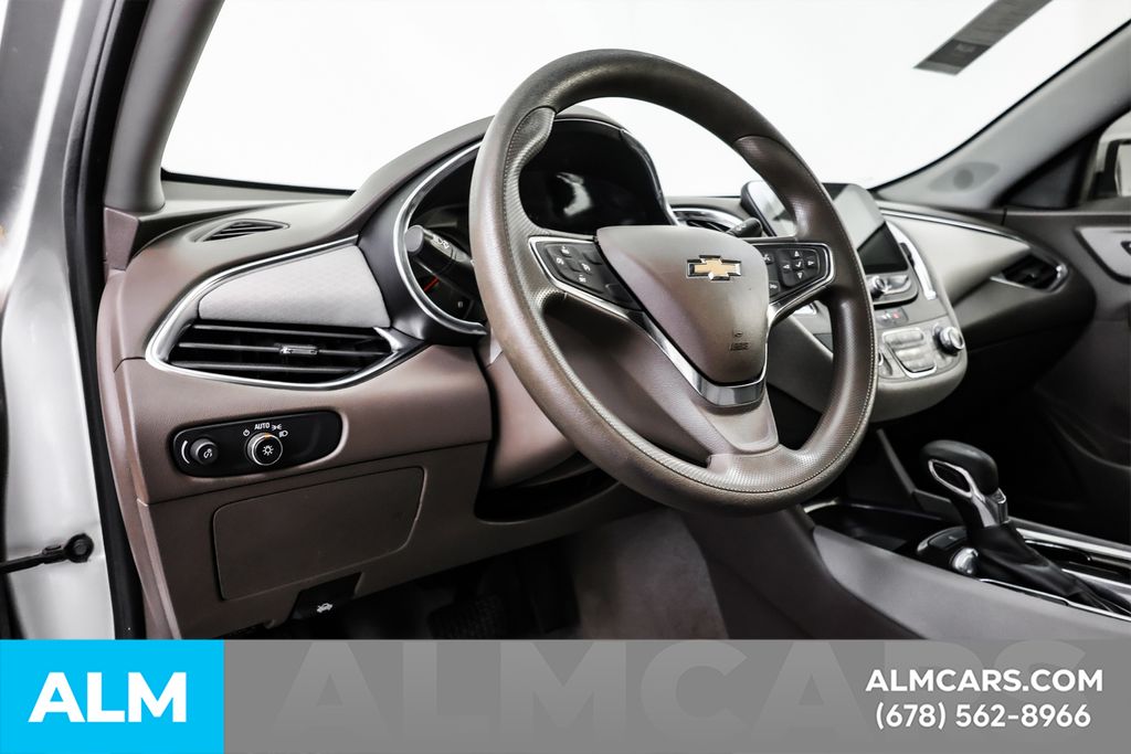 Used 2021 Silver Chevrolet LT image 23