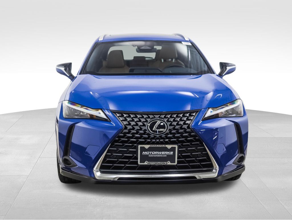 Thumbnail: 2025 Lexus UX - 8