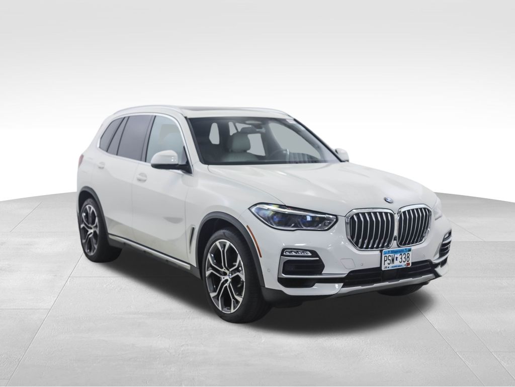 Thumbnail: 2021 BMW X5 - 7