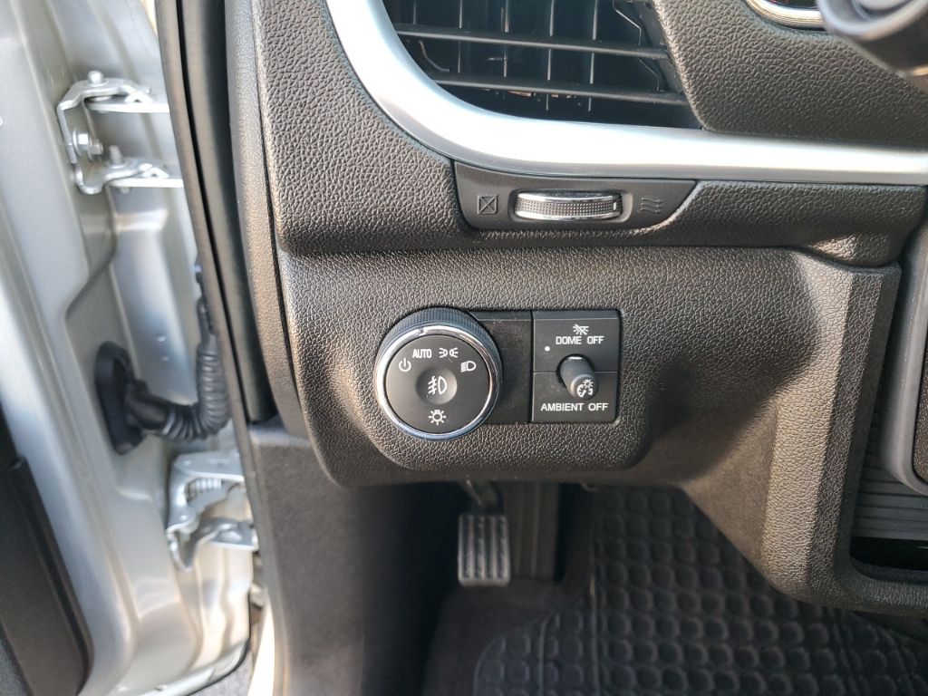 Used Car 2016 Chevrolet Traverse  Lt For Sale Under $15,000 In Austin, Texas