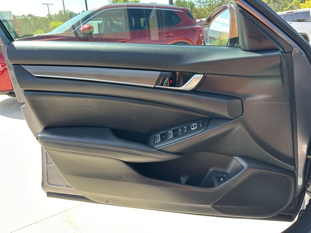 2021 Honda Accord LX FWD Sedan